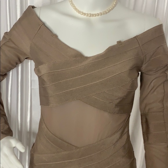 Jumpsuit - Picture 3 of 8